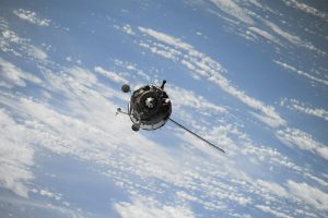 Alum Charlotte Hook discusses her research examining the risk of uncontrolled reentries of space debris