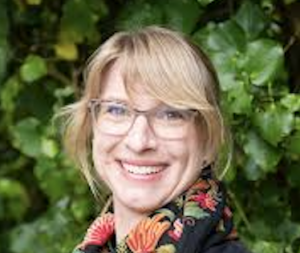 PhD alum Dr. Emily Beausoleil received the 2024 APSA Distinguished Award for Civic and Community Engagement